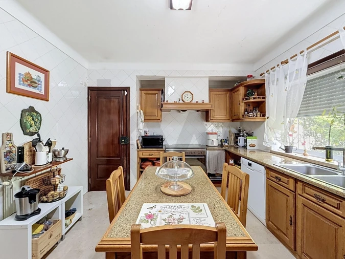 Moradia T5 para Venda em Marvila, Ribeira Santarém, São Salvador, São Nicolau Foto 11