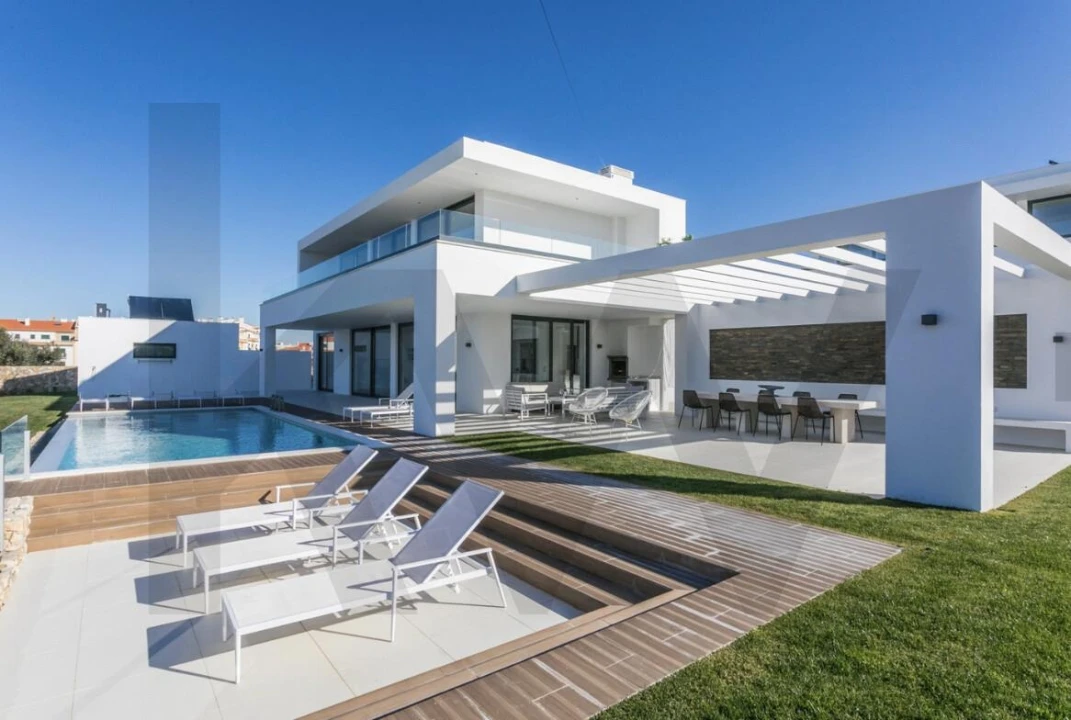 Moradia T4 para Venda em Ericeira Foto 1