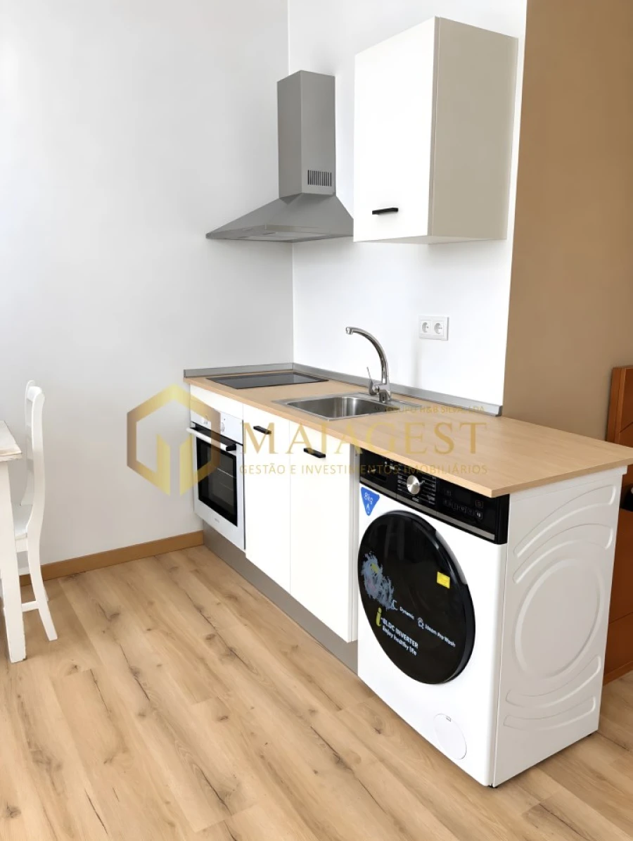 Apartamento para Venda em São Mamede de Infesta e Senhora da Hora Foto 5