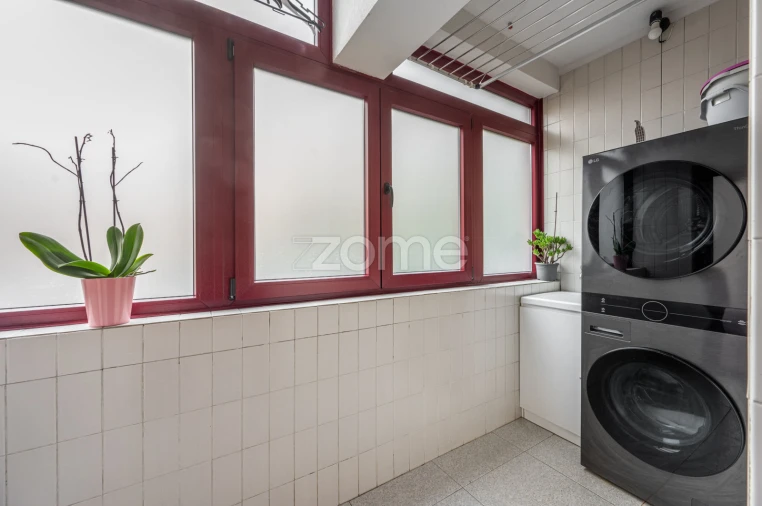Apartamento T3 para Venda em Mafamude e Vilar do Paraíso Foto 20