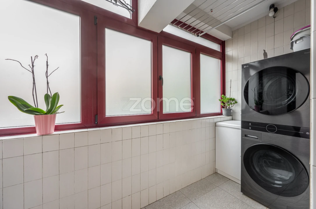 Apartamento T3 para Venda em Mafamude e Vilar do Paraíso Foto 20
