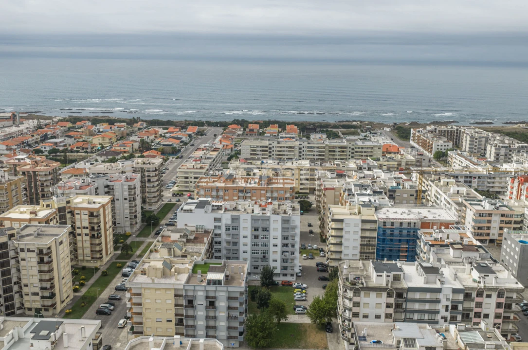 Apartamento T2 para Venda em Chafe Foto 24