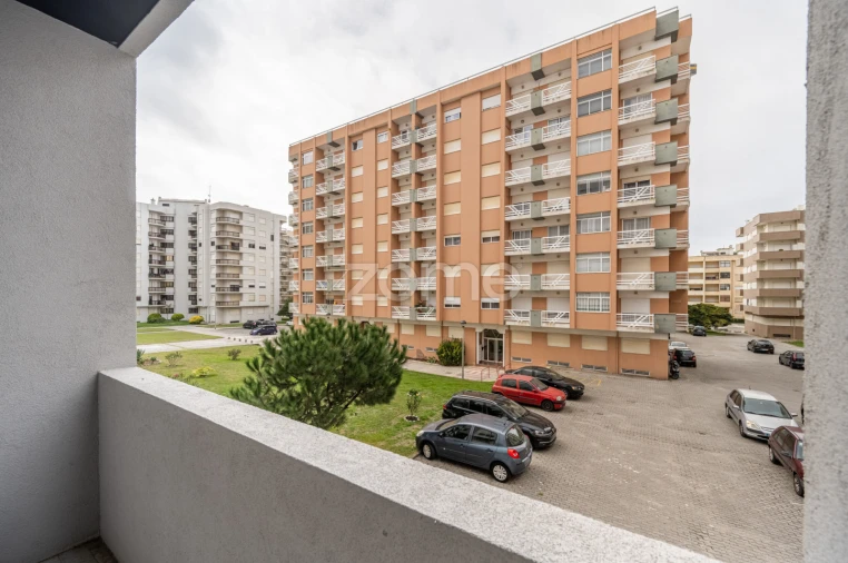 Apartamento T2 para Venda em Chafe Foto 11