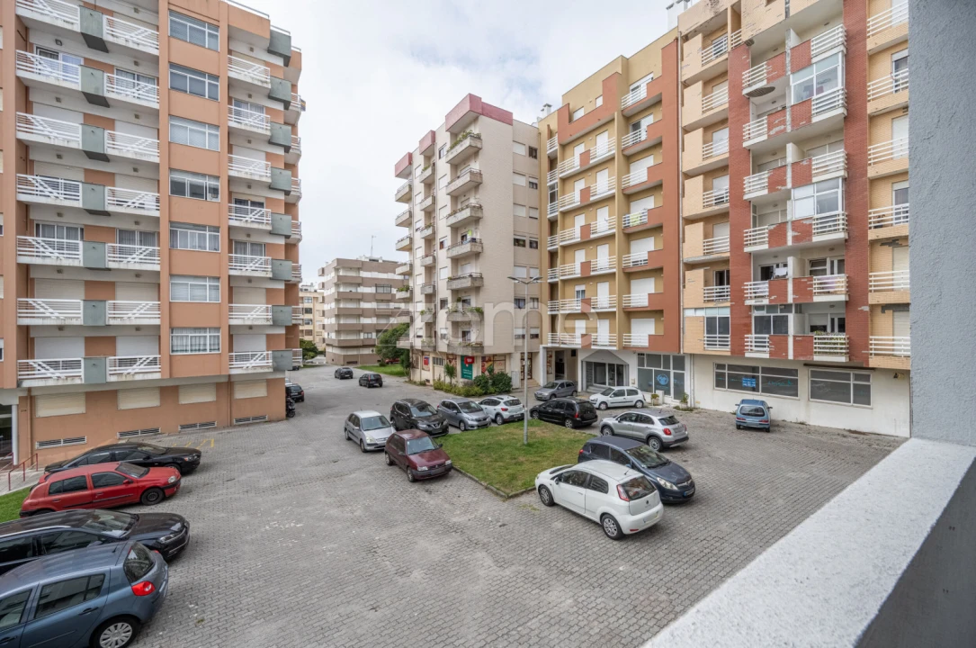 Apartamento T2 para Venda em Chafe Foto 15