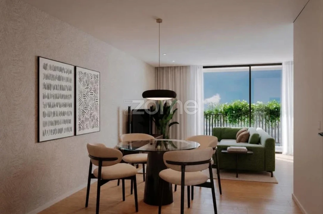 Apartamento T1 para Venda em Paranhos Foto 4