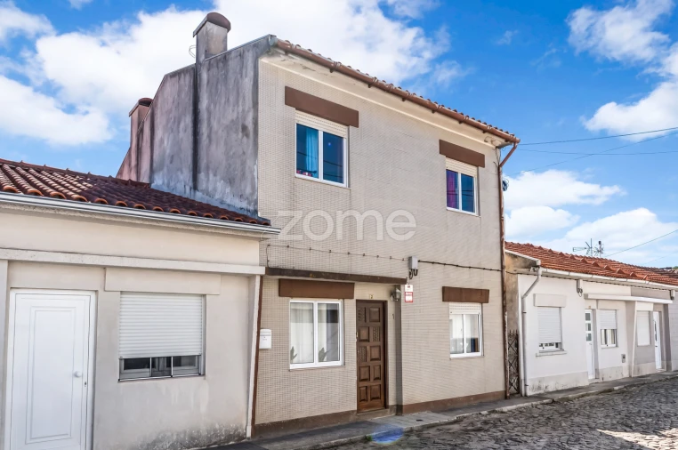 Moradia T5 para Venda em Arvore Foto 26
