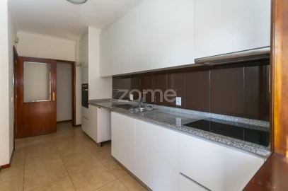 Apartamento T3 para Arrendamento em Cidade da Maia