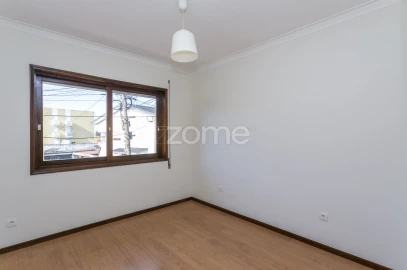 Apartamento T3 para Arrendamento em Cidade da Maia