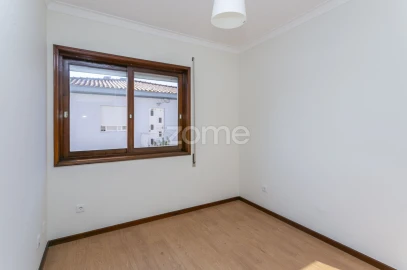 Apartamento T3 para Arrendamento em Cidade da Maia