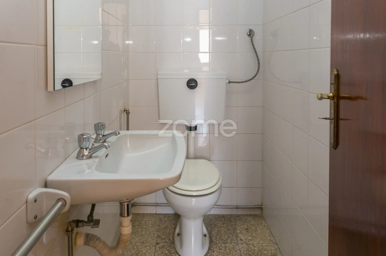 Apartamento T3 para Arrendamento em Cidade da Maia Foto 12