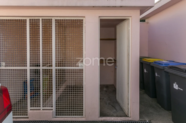 Apartamento T3 para Arrendamento em Cidade da Maia Foto 31