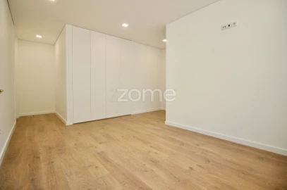 Apartamento T2 para Venda em São Vicente (Braga)