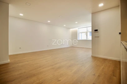 Apartamento T2 para Venda em São Vicente (Braga)