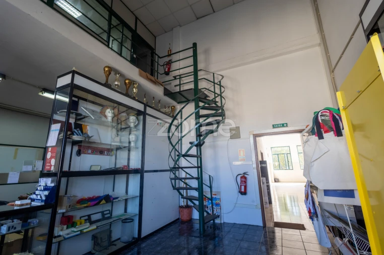 Escritório para Venda em Custóias, Leça do Balio e Guifões Foto 8