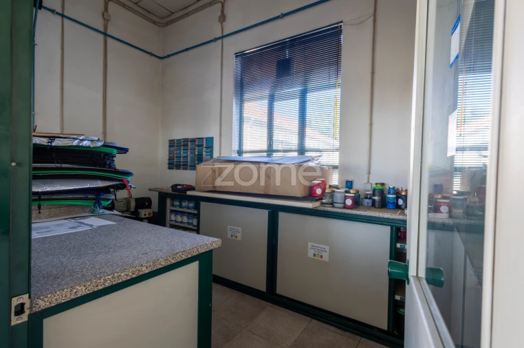 Escritório para Venda em Custóias, Leça do Balio e Guifões Foto 31