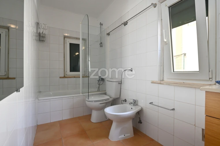 Apartamento T2 para Arrendamento em Avenidas Novas Foto 19