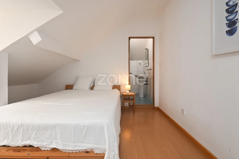 Apartamento T2 para Arrendamento em Avenidas Novas Foto 7