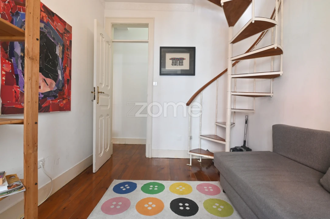 Apartamento T2 para Arrendamento em Avenidas Novas Foto 5