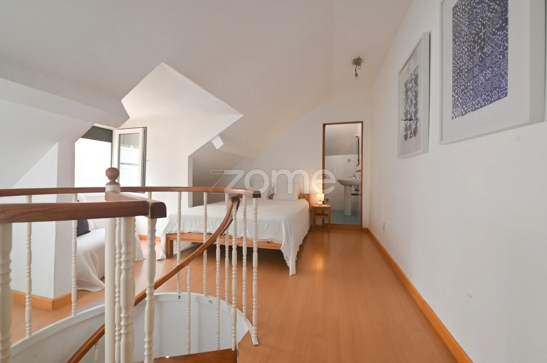 Apartamento T2 para Arrendamento em Avenidas Novas Foto 6