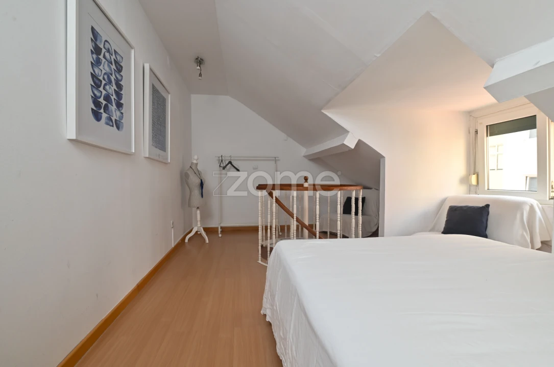 Apartamento T2 para Arrendamento em Avenidas Novas Foto 9
