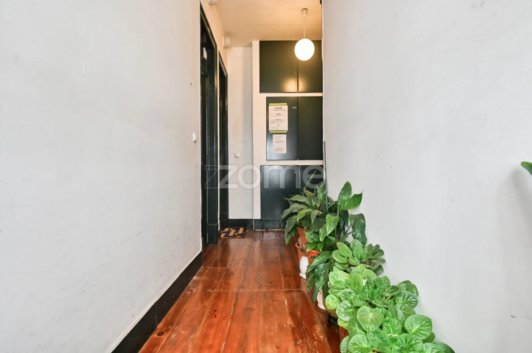 Apartamento T2 para Arrendamento em Avenidas Novas Foto 3