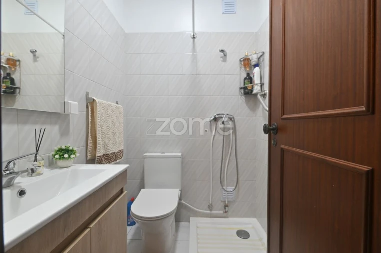Apartamento T3 para Venda em São Domingos de Rana Foto 10