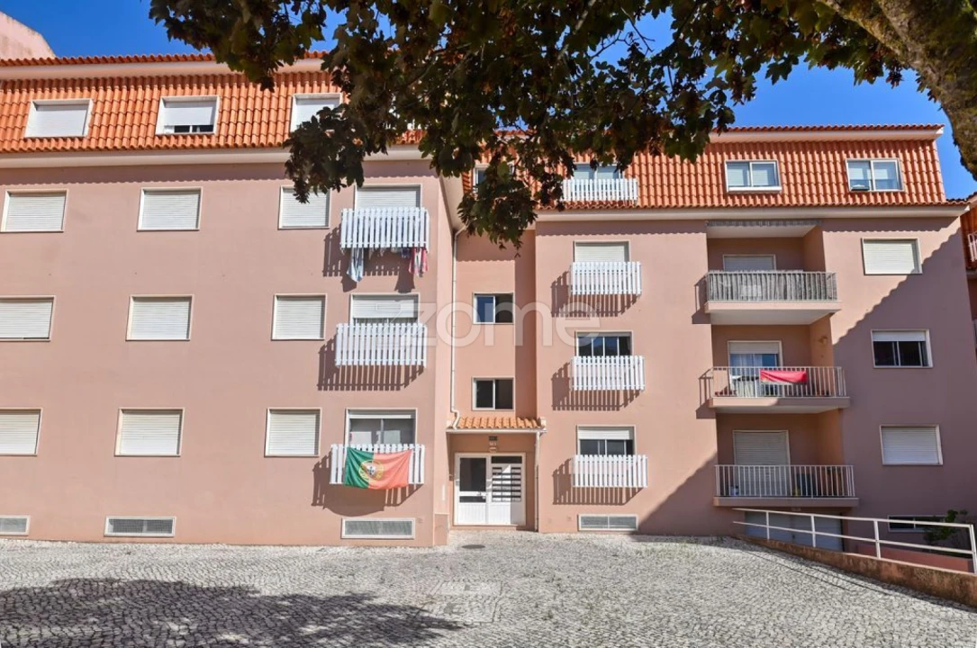 Apartamento T3 para Venda em São Domingos de Rana Foto 18