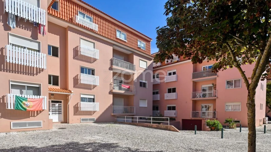 Apartamento T3 para Venda em São Domingos de Rana