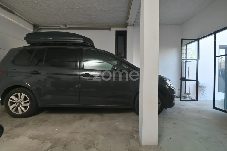 Moradia T8 para Venda em Dois Portos e Runa Foto 49