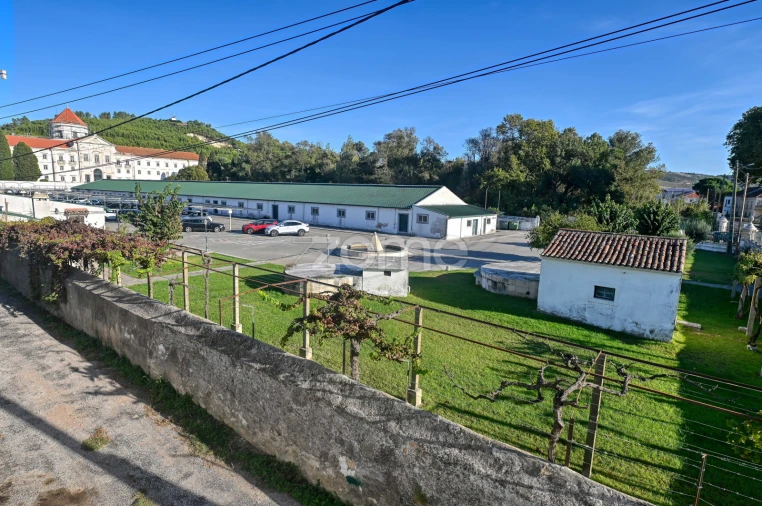 Moradia T8 para Venda em Dois Portos e Runa Foto 45