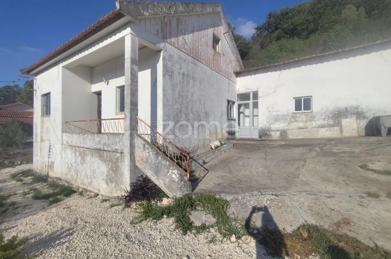 Moradia T3 para Venda em Porto de Mós - São João Baptista e São Pedro Foto 18