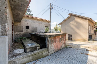 Moradia T3 para Venda em Sendim