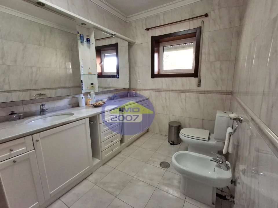 Moradia T3 para Venda em Grijó e Sermonde Foto 19