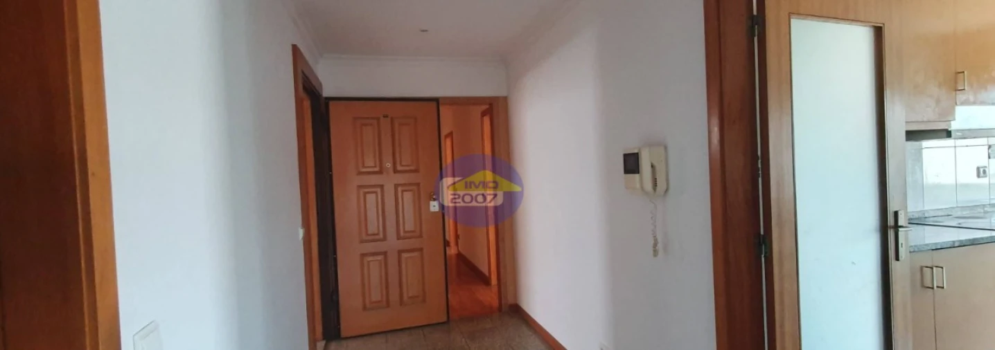 Apartamento T3 para Venda em Rio Tinto Foto 4