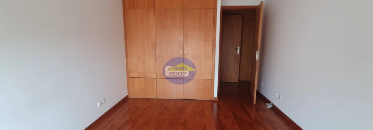 Apartamento T3 para Venda em Rio Tinto Foto 6
