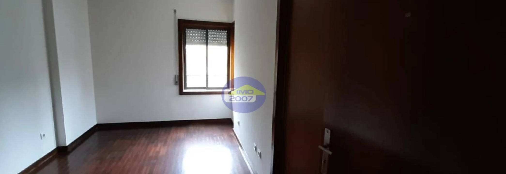 Apartamento T2 para Venda em Valongo Foto 9