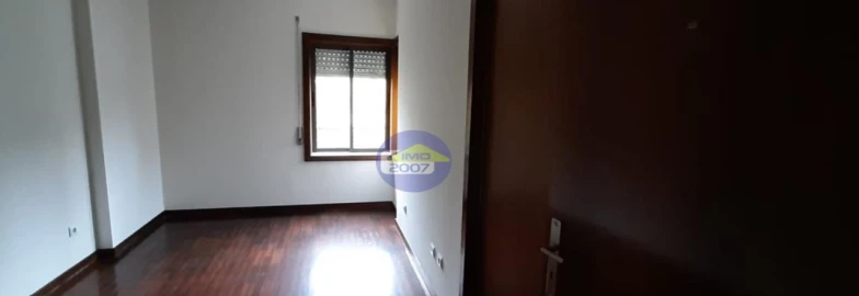 Apartamento T2 para Venda em Valongo