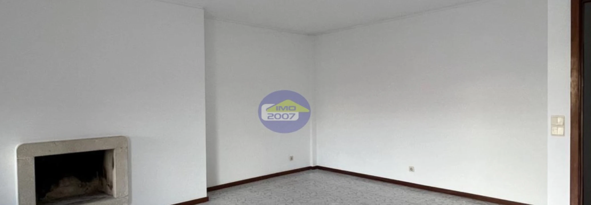 Apartamento T2 para Venda em Valongo Foto 6