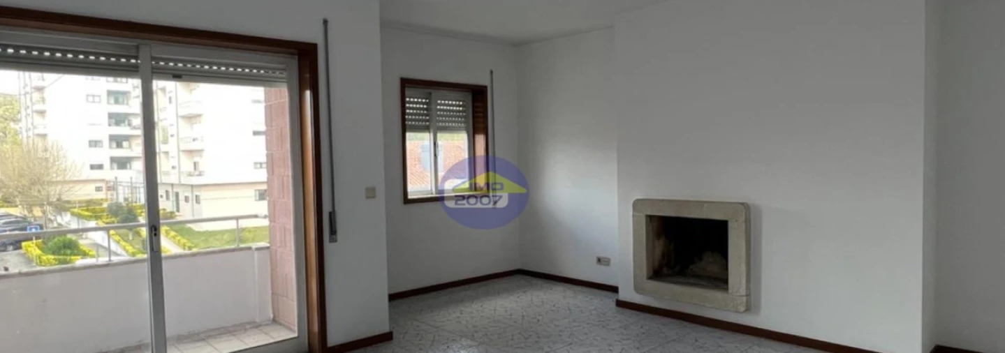 Apartamento T2 para Venda em Valongo Foto 5