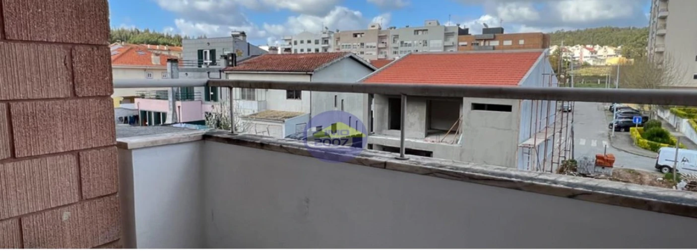 Apartamento T2 para Venda em Valongo Foto 8