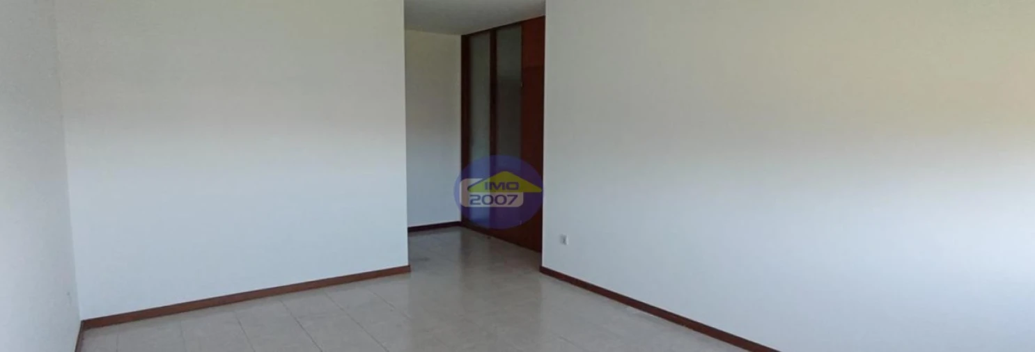 Apartamento T4 para Venda em Perafita, Lavra e Santa Cruz do Bispo Foto 3