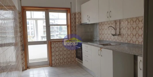 Apartamento T3 para Venda em São Mamede de Infesta e Senhora da Hora