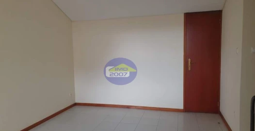 Apartamento T3 para Venda em São Mamede de Infesta e Senhora da Hora