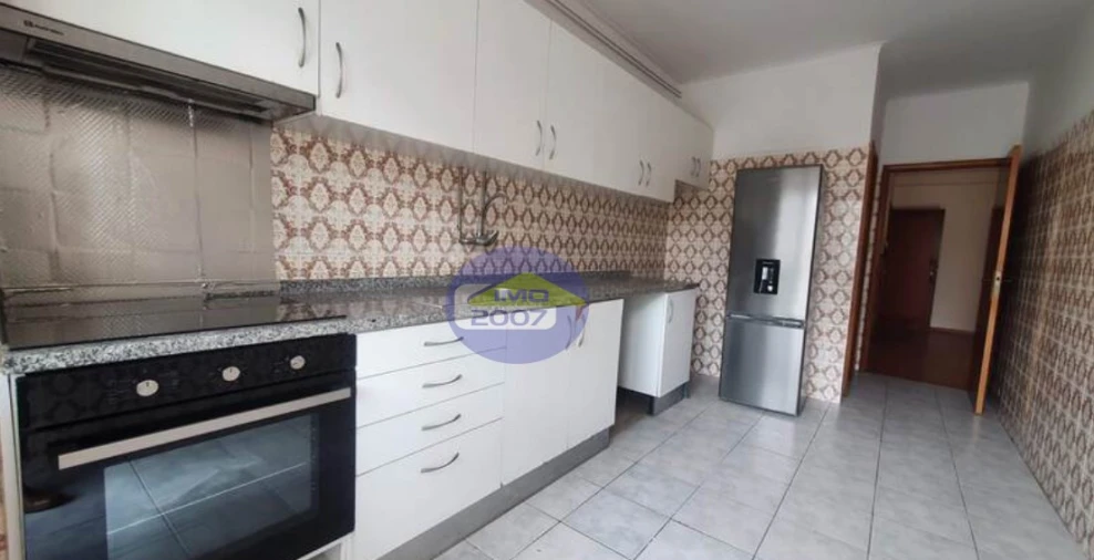 Apartamento T3 para Venda em São Mamede de Infesta e Senhora da Hora Foto 2