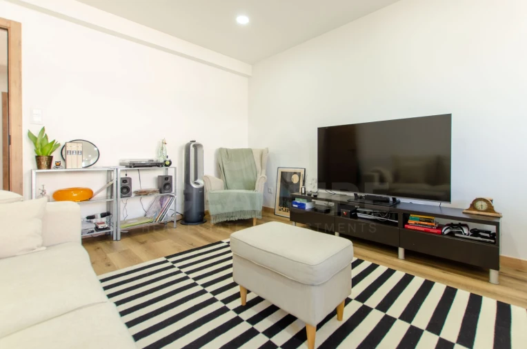 Apartamento T2 para Venda em Barcarena Foto 3