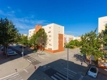 Apartamento T3 para Venda em Caparica e Trafaria
