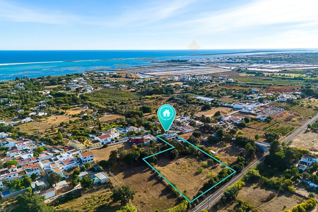 Moradia T4 para Venda em Luz de Tavira e Santo Estêvão Foto 5
