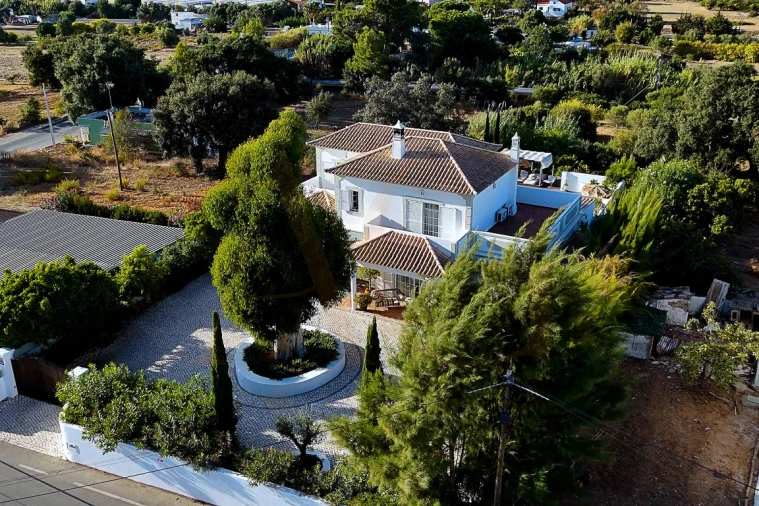 Moradia T4 para Venda em Luz de Tavira e Santo Estêvão Foto 7
