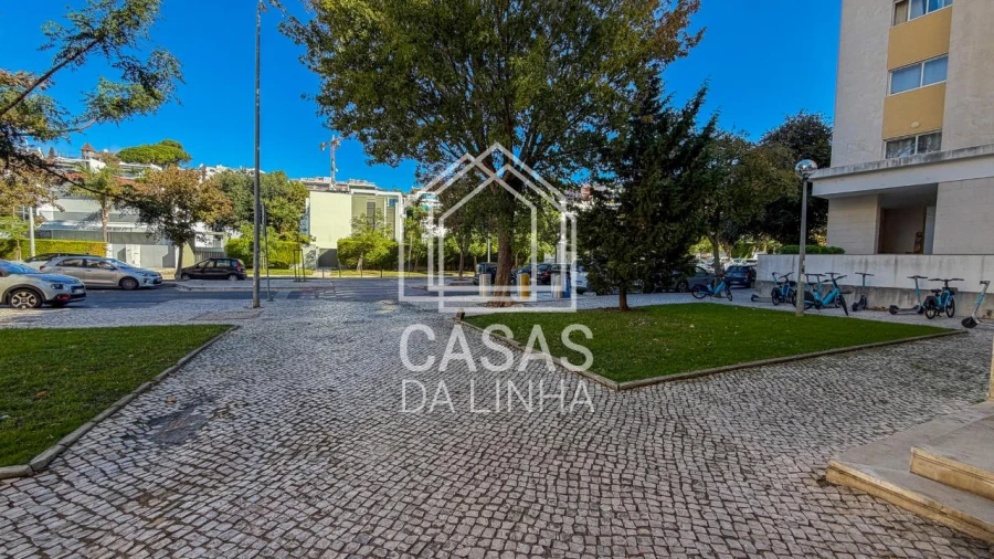 Negócio para Venda em Carcavelos e Parede Foto 19
