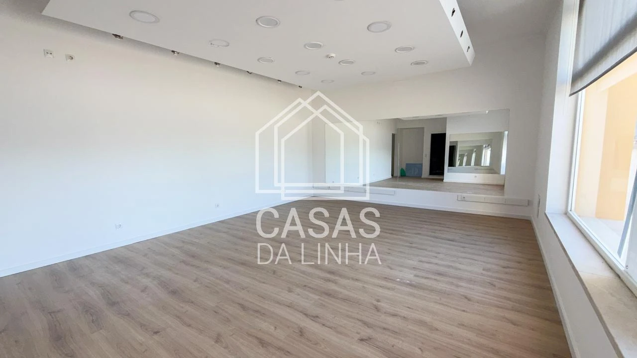 Negócio para Venda em Carcavelos e Parede Foto 4